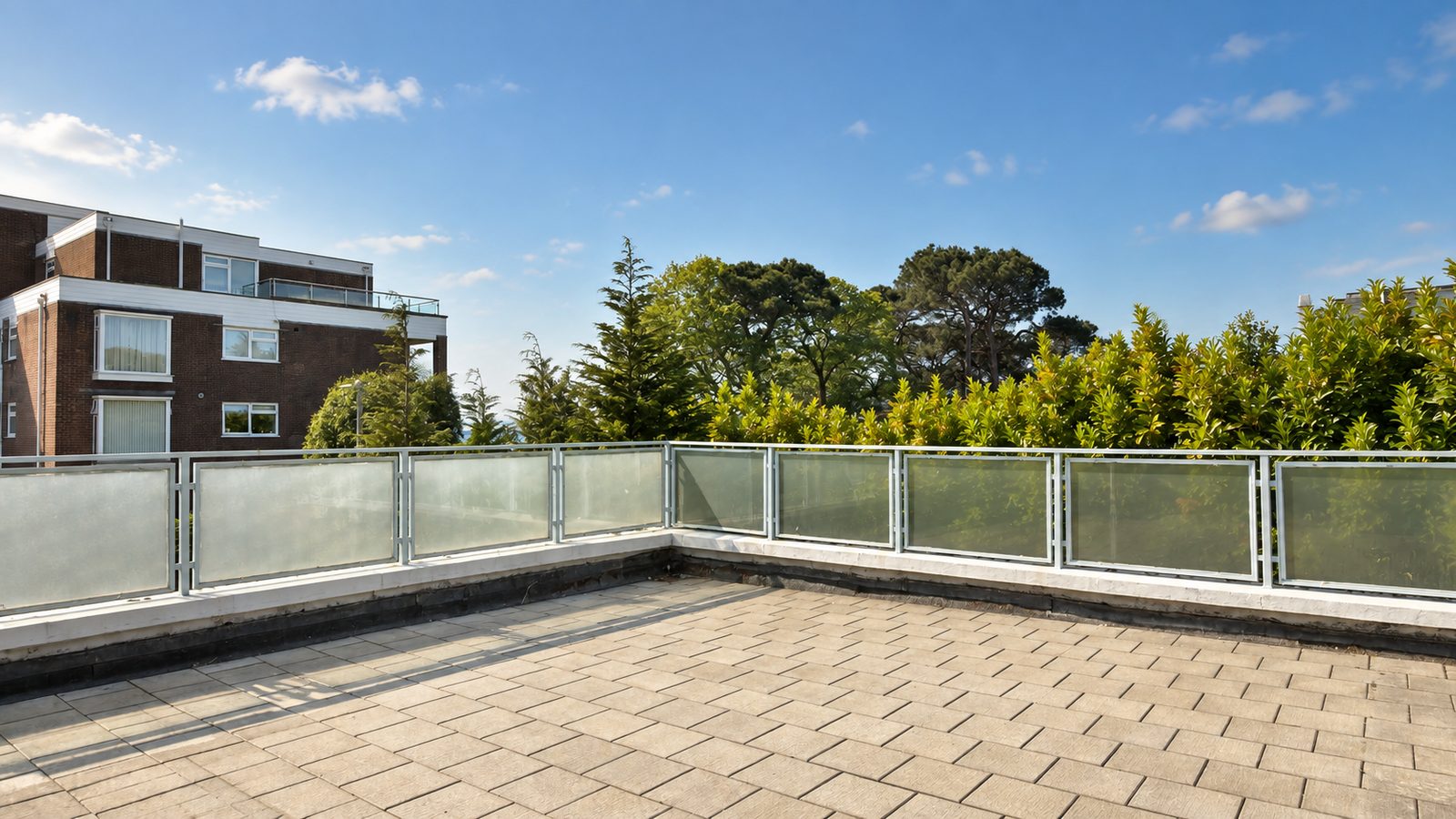 Empty roof terrace before virtual staging